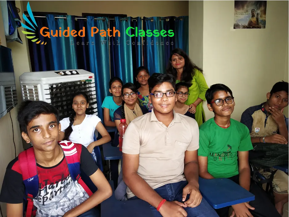 Students and teachers at a Guided Path Classes event, photo 10